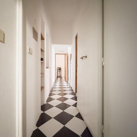 Apartmán Domus Sant'Elena 2 Řím Exteriér fotografie