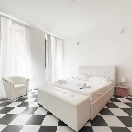 Apartmán Domus Sant'Elena 2 Řím Exteriér fotografie