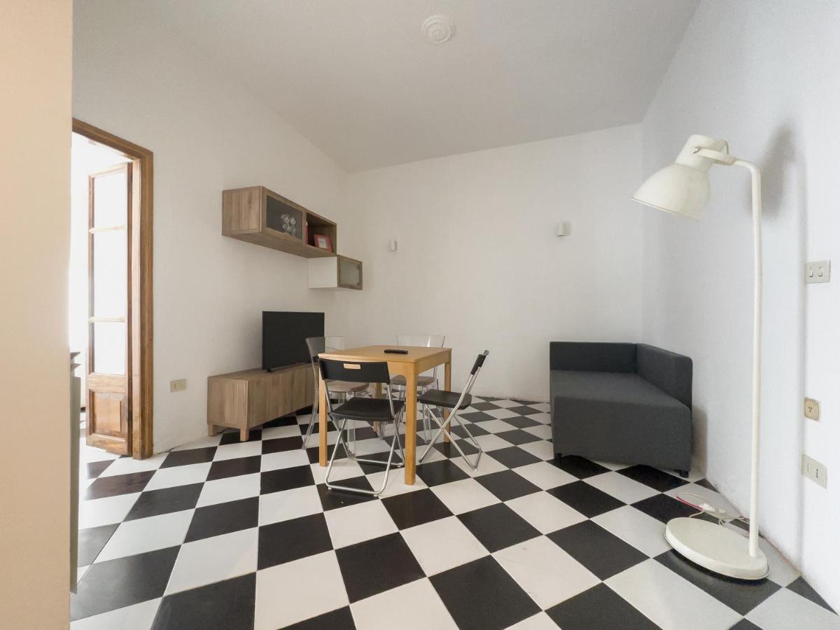 Apartmán Domus Sant'Elena 2 Řím Exteriér fotografie