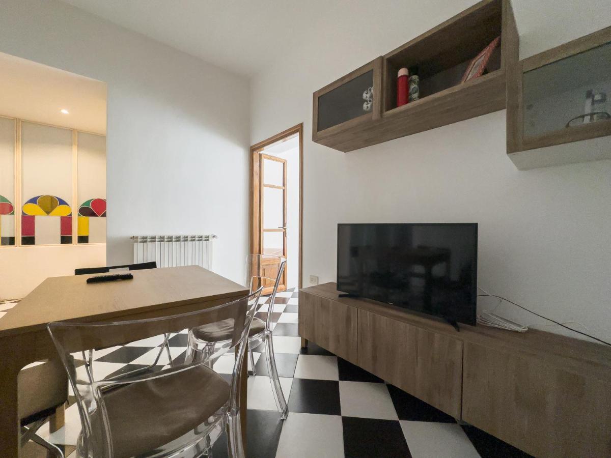 Apartmán Domus Sant'Elena 2 Řím Exteriér fotografie