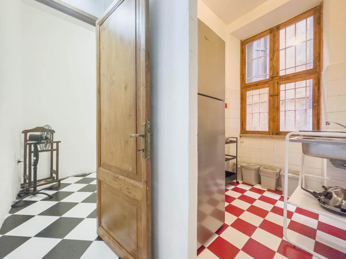 Apartmán Domus Sant'Elena 2 Řím Exteriér fotografie