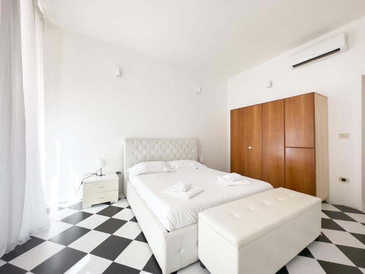 Apartmán Domus Sant'Elena 2 Řím Exteriér fotografie